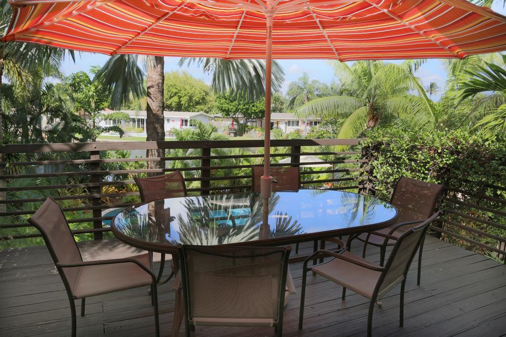 The Cabanas Guesthouse & Spa - Gay Resort Catering To Gay Men Oakland Park Extérieur photo